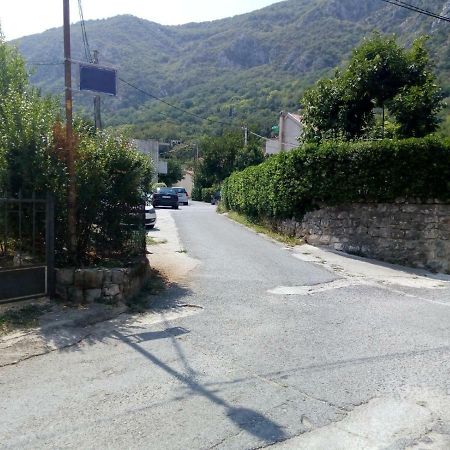 Apartment Buki Kotor Exterior photo