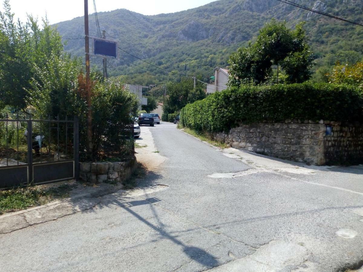 Apartment Buki Kotor Exterior photo